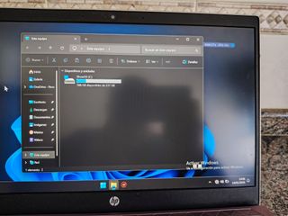 Portátil HP 14-ce2003ns gris.