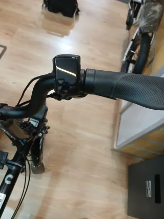 Bici Brompton Eléctrica M4L Negro Mate