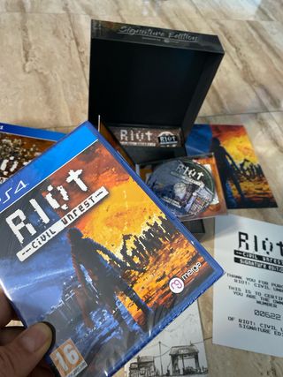 Riot Civil Unrest Signature Edition PS4