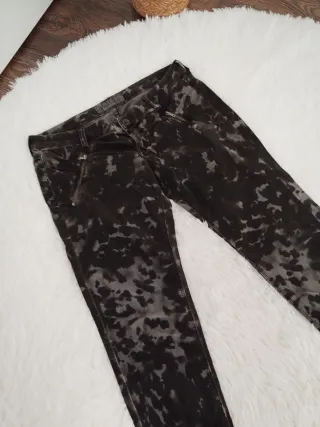 Vaqueros Guess micropana mujer talla 28