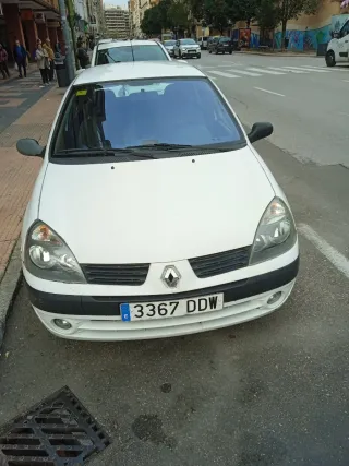 Renault Clio 2005
