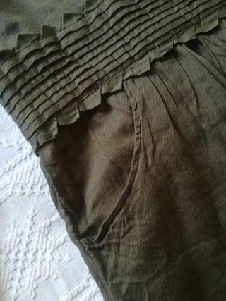 Vestido verde M bordado con bolsillos
