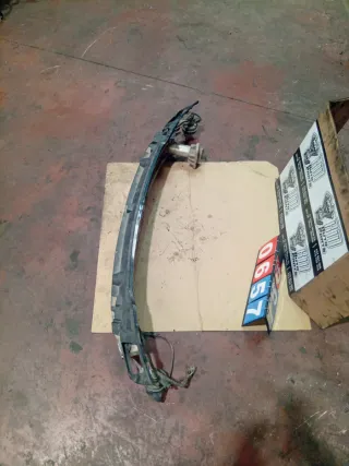 Traviesa Paragolpes Delantero Audi A4 B6