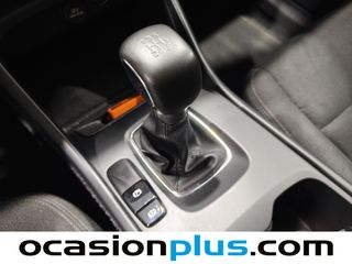 Volvo XC40 T2 Essential 95 kW (129 CV)