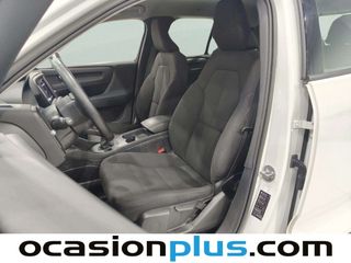 Volvo XC40 T2 Essential 95 kW (129 CV)