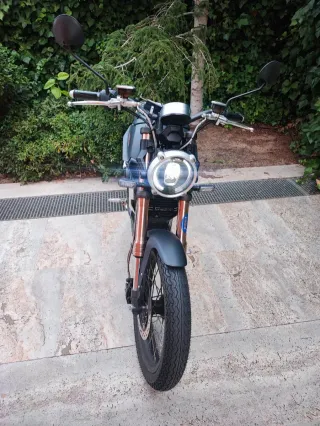 Moto Eléctrica Super Soco TC Max