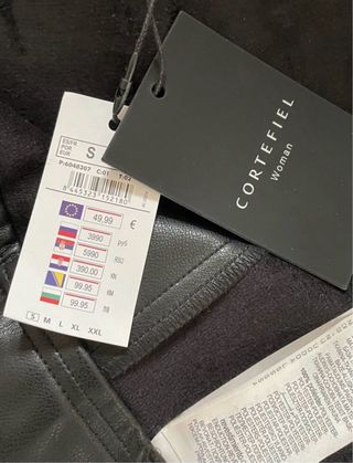 Pantalón Cortefiel  efecto piel nuevo