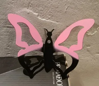 Decoración Mariposa Rosa y Negra.