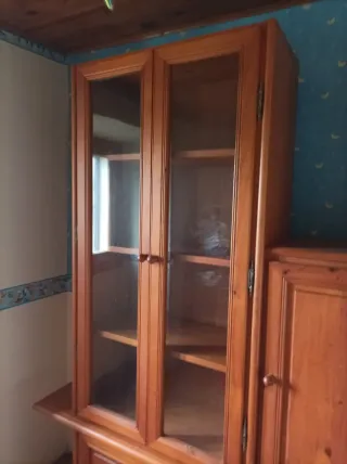 Muebles de salón y habitación de madera