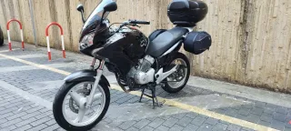 Honda Varadero 125cc Trail