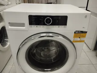 LAVADORA MARCA WHIRLPOOL DE 8 kg