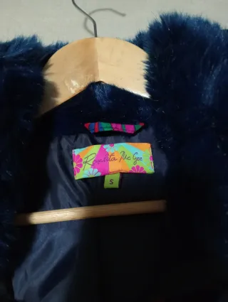 Chaquetón azul estampado