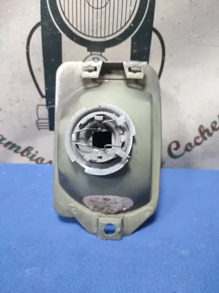 Antiniebla VW Santana Passat Dcho