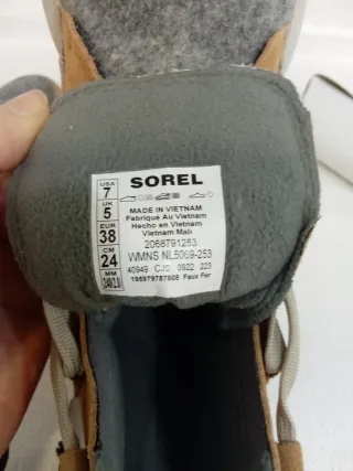 Botas Sorel Marrones y Grises