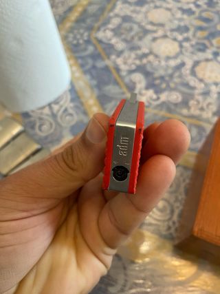 Set di 8 accendini assortiti