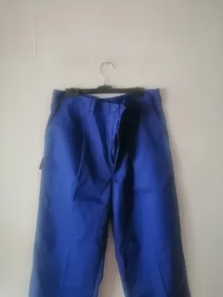 Pantalón de trabajo nuevo