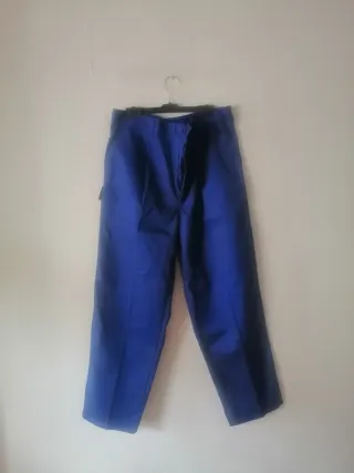 Pantalón de trabajo nuevo