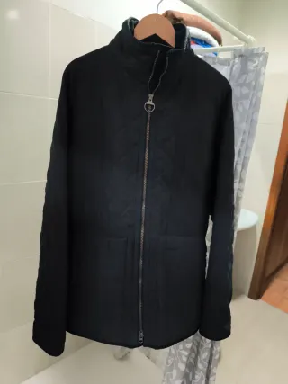 Chaqueta Barbour acolchada negra
