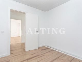 Oficina en venta en La Maternitat i Sant Ramon en Barcelona