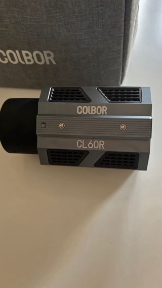 Foco LED COLBOR  CL60R Fotografía