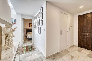 Piso en venta en Puerto Banús en Marbella