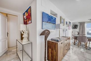 Piso en venta en Puerto Banús en Marbella