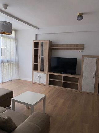 Piso en alquiler en Conde de Ureña - Monte Gibralfaro en Málaga