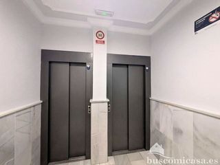 Piso en venta en Linares