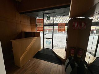 Local comercial en venta en Gamonal en Burgos