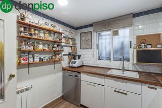 Piso en venta en Camino de Ronda - Rosaleda en Granada