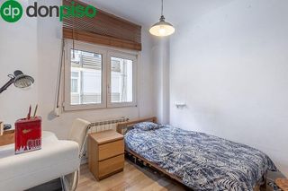 Piso en venta en Camino de Ronda - Rosaleda en Granada