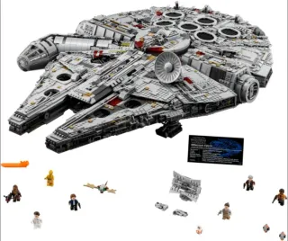 LEGO Star Wars Millennium Falcon UCS 75192