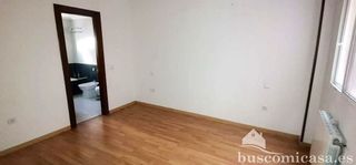 Piso en alquiler en Linares