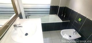 Piso en alquiler en Linares