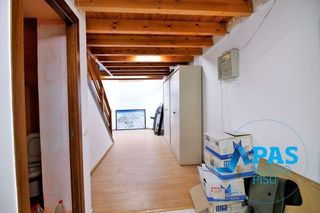 Local comercial en venta en Cuatro Caminos en Santander