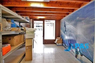 Local comercial en venta en Cuatro Caminos en Santander