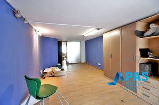 Local comercial en venta en Cuatro Caminos en Santander