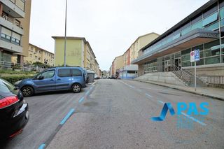 Local comercial en venta en Cuatro Caminos en Santander