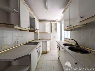 Piso en venta en Linares
