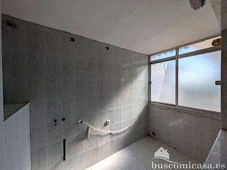 Piso en venta en Linares