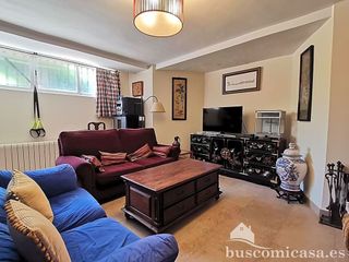 Chalet en venta en Linares