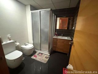 Piso en venta en Linares