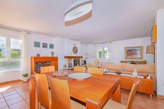 Chalet en venta en Zubia (La)