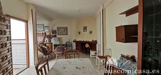 Chalet en venta en Linares