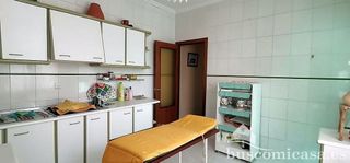 Chalet en venta en Linares