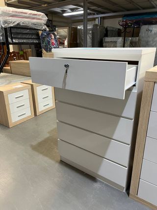 Sinfonier blanco con llave nuevo