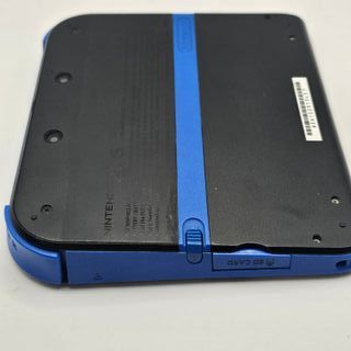 Nintendo 2DS Nero/Blu + Pennino + Caricatore