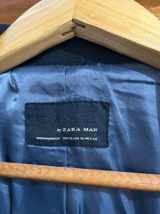 Abrigo cruzado ZARA hombre