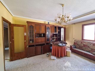 Piso en venta en Puerta de Segura (La)