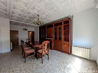 Chalet en venta en Linares